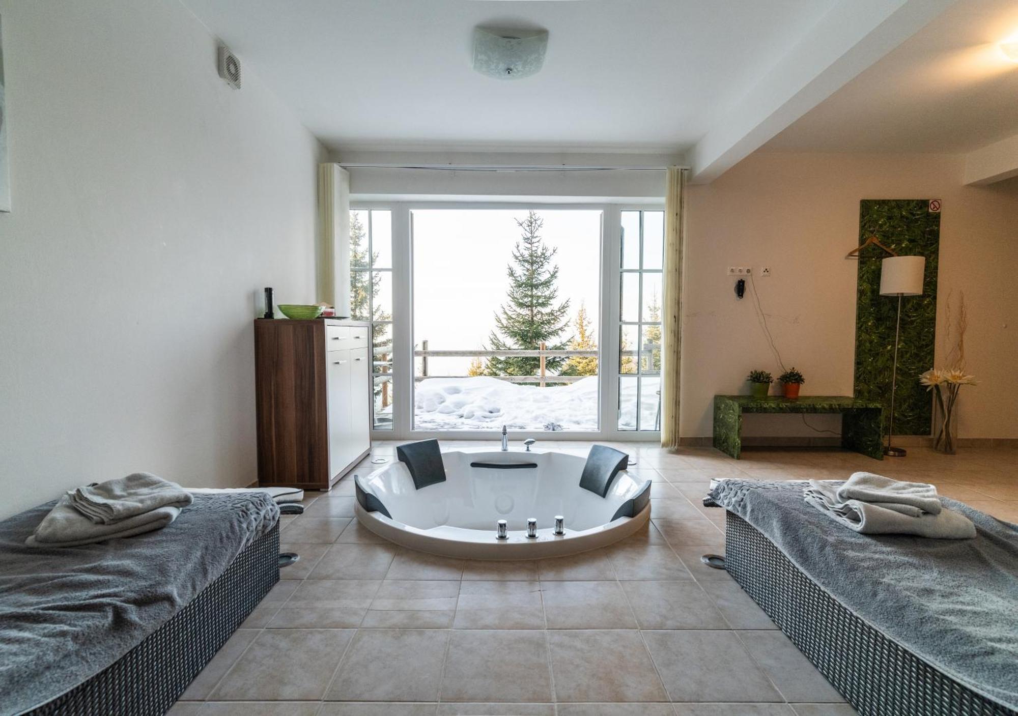 Chalet 1a Koralpe Wandern, Grillen Mit Sauna Und Wellness Hartelsberg